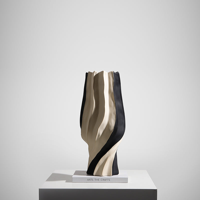 LA-23038 Wave Ceramic Vase