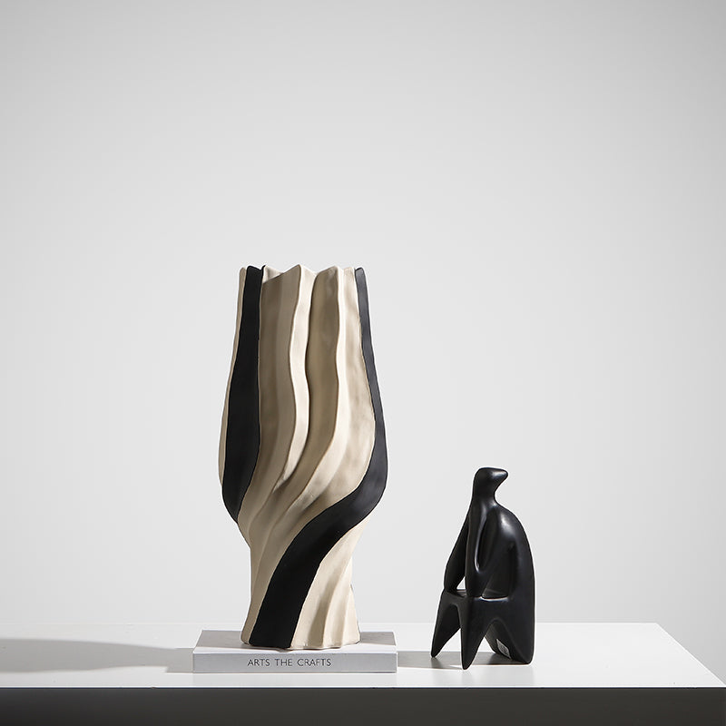 LA-23038 Wave Ceramic Vase