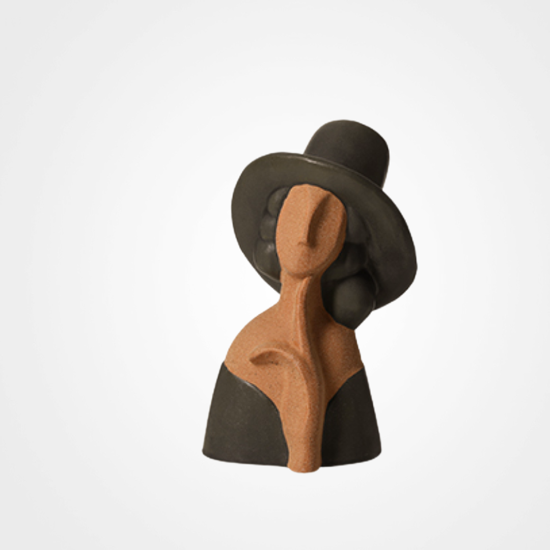Black Hat Lady