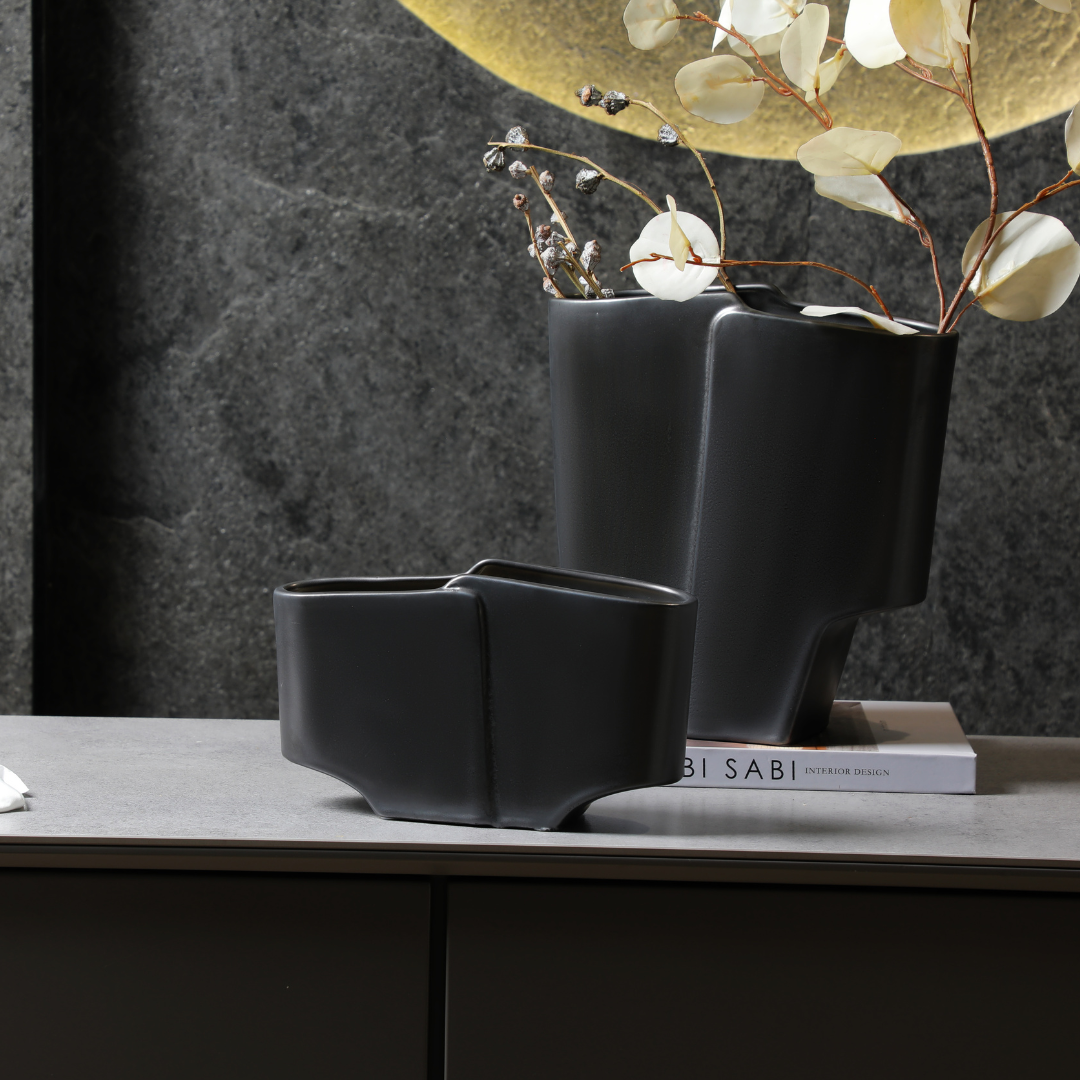 Double-Flap Vase