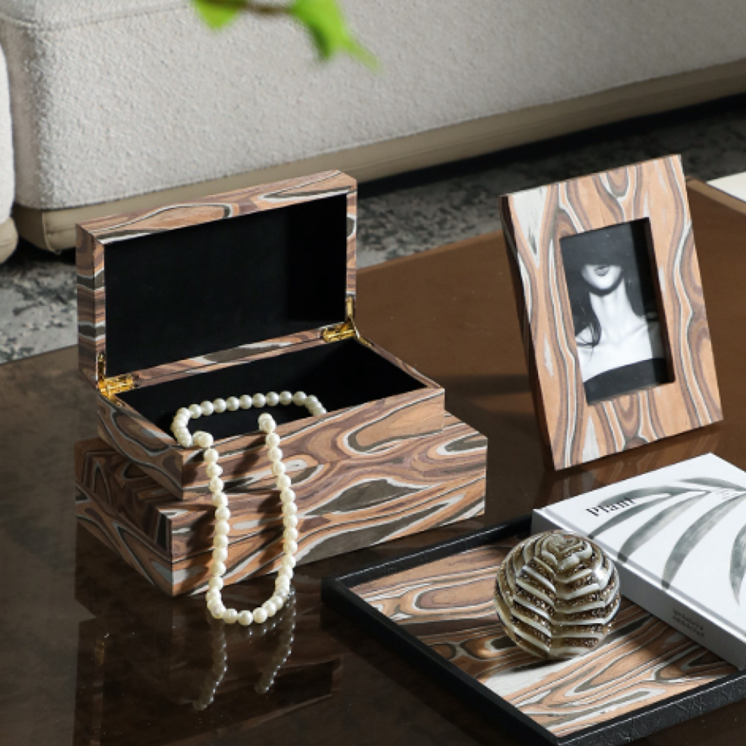 Dune Wood Grain Leather Box