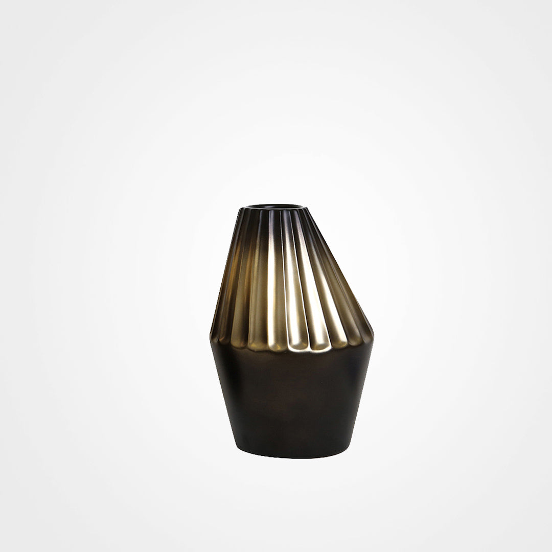 LA-1943 Black Gold Vase