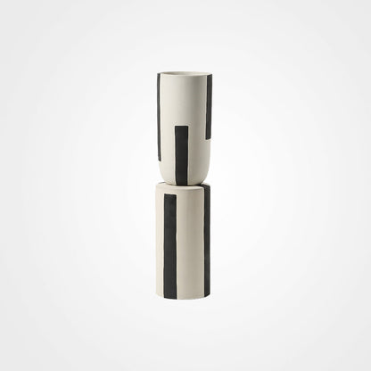 LA-22061 Vertical Bar Vase