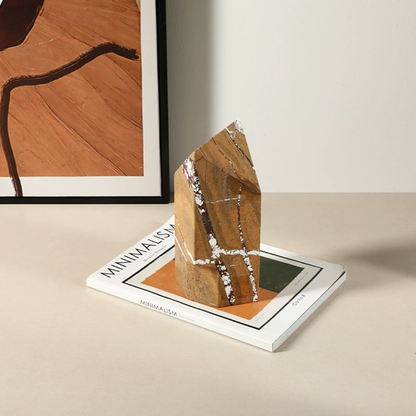 Polyhedral Marble Décor