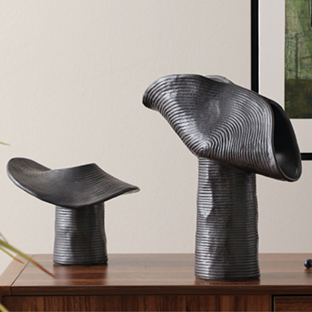 Rolled Cap Décor