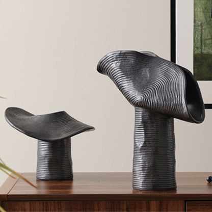 Rolled Cap Décor