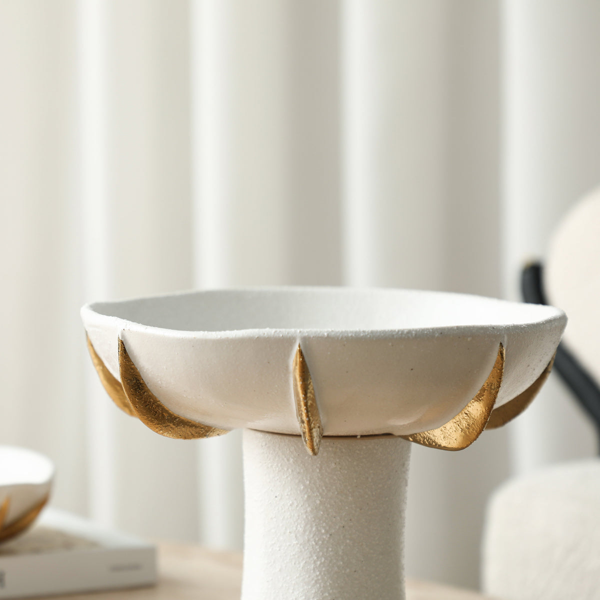 LA-D23082 High Foot Ceramic Bowl