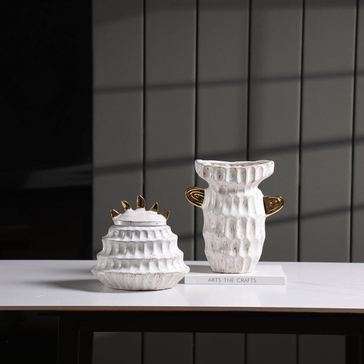 LA-D23094 Ceramic Pot